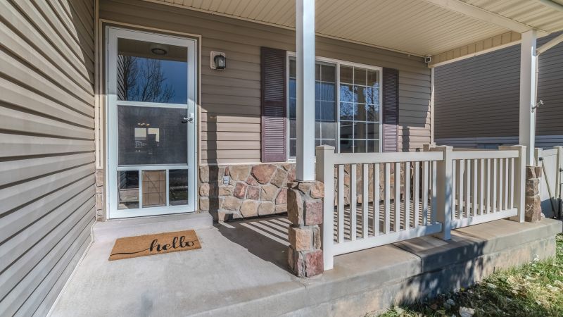 Banister Replacement in Overland Park, KS