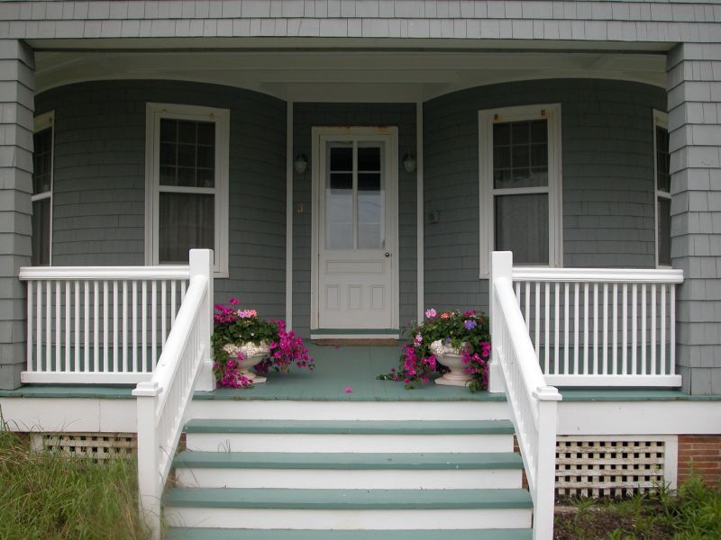 Wood Railing Replacement in Conroe, TX
